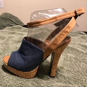 Denim strappy platform heel